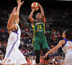 Youth Driven Rally Falls Short at Phoenix